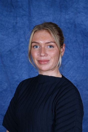Miss B Turner