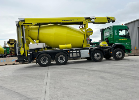 Conveyor trucks